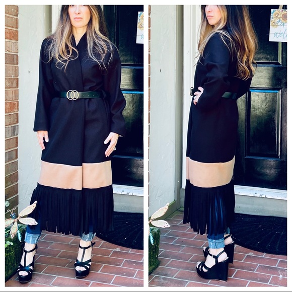 Made In Italy Most Fabulous Fringe belted Coat - Picture 6 of 12